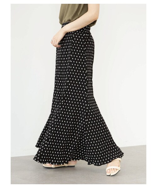 Green　Parks（グリーンパークス）の「・ELENCARE DUE ドットヨウリュウスカート（スカート・チャコールグレー/ブラック/ベージュ/ネイビー・F）」の19枚目の写真