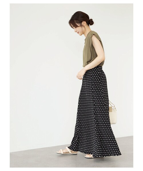 Green　Parks（グリーンパークス）の「・ELENCARE DUE ドットヨウリュウスカート（スカート・チャコールグレー/ブラック/ベージュ/ネイビー・F）」の17枚目の写真
