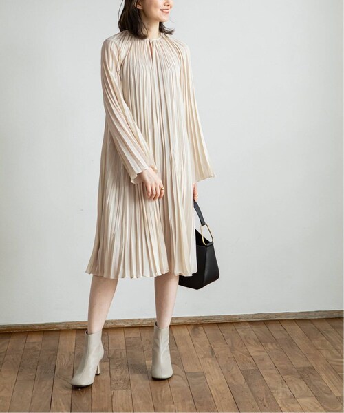 Noble（ノーブル）の「《追加予約》クラッシュプリーツミニワンピース  