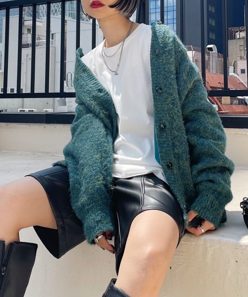 PAGEBOY（ページボーイ）の「【WEB先行予約】シャギークルーカーディガン（トップス・レディース・グレージュ/モーブワイン/ブラウン/ディープグリーン/【WEB限定カラー】ブルー・F）」の5枚目の写真