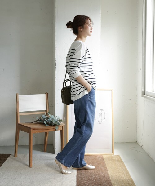 URBAN RESEARCH DOORS(アーバンリサーチドアーズ)の「デニムワイドパンツ(その他・レディース・INDIGO/ONE WASH・36/38/40)」の16枚目の写真