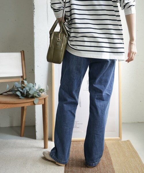 URBAN RESEARCH DOORS(アーバンリサーチドアーズ)の「デニムワイドパンツ(その他・レディース・INDIGO/ONE WASH・36/38/40)」の12枚目の写真