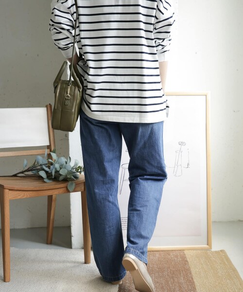 URBAN RESEARCH DOORS(アーバンリサーチドアーズ)の「デニムワイドパンツ(その他・レディース・INDIGO/ONE WASH・36/38/40)」の14枚目の写真