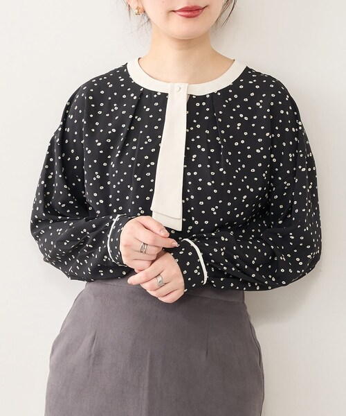 natural couture(ナチュラルクチュール)の「【WEB限定カラー有り】取外し配色変形ボータイブラウス(シャツ/ブラウス・レディース・アイボリー/グレイッシュベージュ/その他1/その他2/その他3/ピンク・FREE)」の4枚目の写真