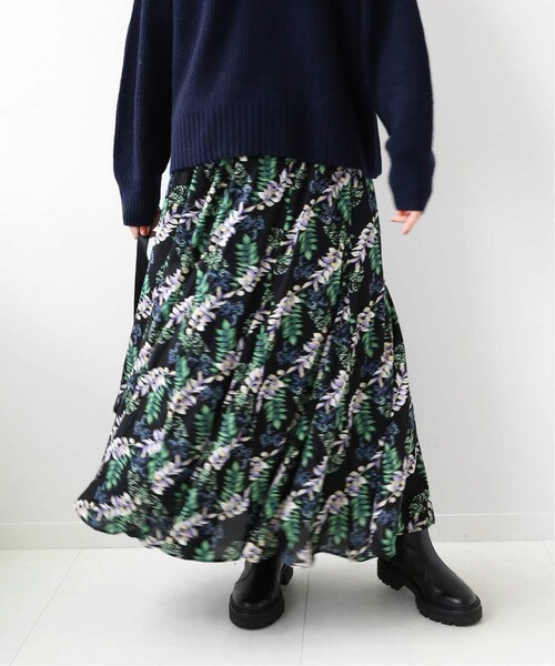 JOURNAL STANDARD relume(ジャーナルスタンダード レリューム)の「《追加予約2》ブラックフローラルマーメイドスカート◆(スカート・グリーン/(030)/フリー/在庫あり)」の13枚目の写真