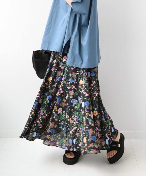 JOURNAL STANDARD relume(ジャーナルスタンダード レリューム)の「《追加予約2》ブラックフローラルマーメイドスカート◆(スカート・グリーン/(030)/フリー/在庫あり)」の8枚目の写真