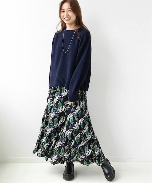 JOURNAL STANDARD relume(ジャーナルスタンダード レリューム)の「《追加予約2》ブラックフローラルマーメイドスカート◆(スカート・グリーン/(030)/フリー/在庫あり)」の10枚目の写真