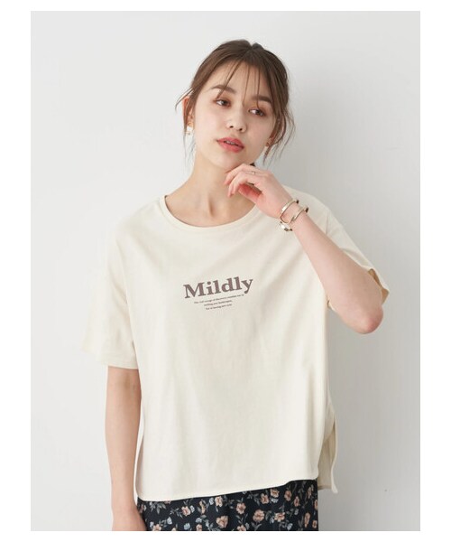 earth music&ecology（アースミュージックアンドエコロジー）の「MildlyロゴTシャツ（トップス・オフホワイト/チャコールグレー/ライトベージュ/ライトパープル・F）」の2枚目の写真