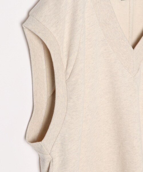 PAGEBOY（ページボーイ）の「ウラケVネックBIGベスト（トップス・レディース・ブラック/杢オートミール・F）」の6枚目の写真