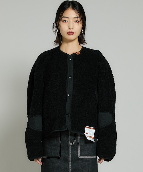 Maison MIHARA YASUHIRO(メゾンミハラヤスヒロ)の「ワイドバックミリタリーライナーブルゾン B07BL601(その他・レディース・その他・FREE)」の4枚目の写真