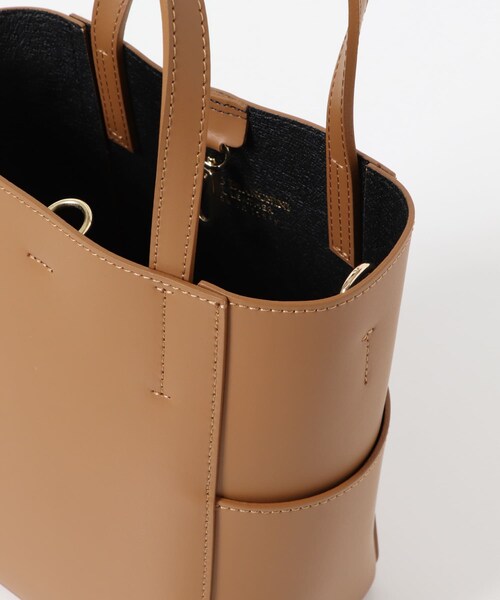 MARCO BIANCHINI(マルコビアンチーニ)の「【WEB限定】MARCO BIANCHINI 2way スクエアショルダーバッグ(その他・レディース・C.ZUCCHERO/NERO/L.BEIGE/CAMEL・FREE)」の19枚目の写真