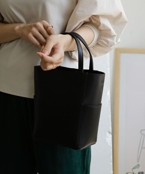 MARCO BIANCHINI(マルコビアンチーニ)の「【WEB限定】MARCO BIANCHINI 2way スクエアショルダーバッグ(その他・レディース・C.ZUCCHERO/NERO/L.BEIGE/CAMEL・FREE)」の5枚目の写真