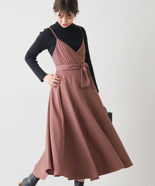 natural couture(ナチュラルクチュール)の「【大好評リバイバルアイテム】バックリボンパイピングキャミワンピース(ワンピース・レディース・モカ/レンガ/パープル/ブラック・FREE)」の3枚目の写真