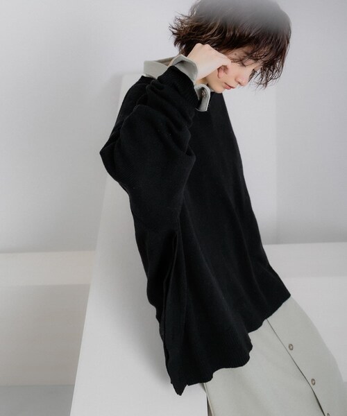 【WEB限定】サイドボタンデザインニット