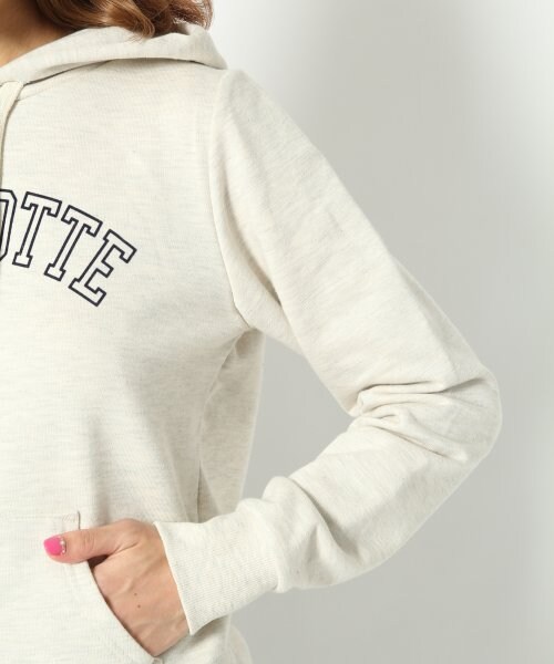 Heather（ヘザー）の「ウラケフードトップス長袖（トップス・レディース・オフホワイト/ピンク系/ネイビー・FREE）」の10枚目の写真