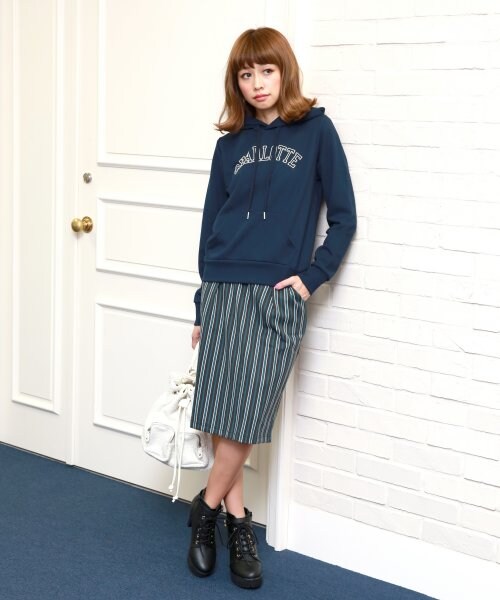 Heather（ヘザー）の「ウラケフードトップス長袖（トップス・レディース・オフホワイト/ピンク系/ネイビー・FREE）」の6枚目の写真