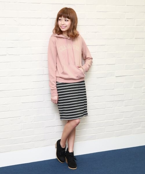 Heather（ヘザー）の「ウラケフードトップス長袖（トップス・レディース・オフホワイト/ピンク系/ネイビー・FREE）」の7枚目の写真