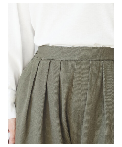 Green Parks(グリーンパークス)の「エッグパンツ(パンツ・ブラック/ベージュ/カーキ・F)」の2枚目の写真