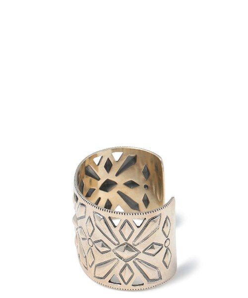 CODY SANDERSON（コディサンダーソン）の「Butterfly Cuff（その他・メンズ・SILVER/92・L）」の3枚目の写真