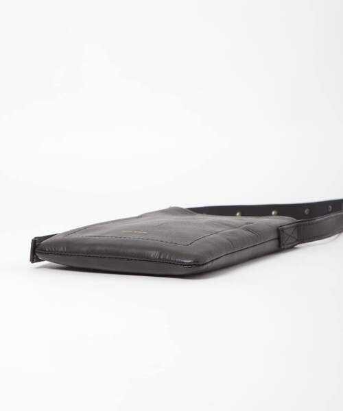 Hender Scheme twist buckle bag XS