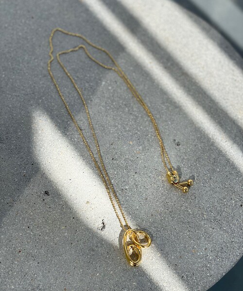 RIVE DROITE（リヴドロワ）の「【in mood(インムード)】GURUNG longネックレス（ネックレス・レディース・ゴールド/シルバー・F）」の2枚目の写真