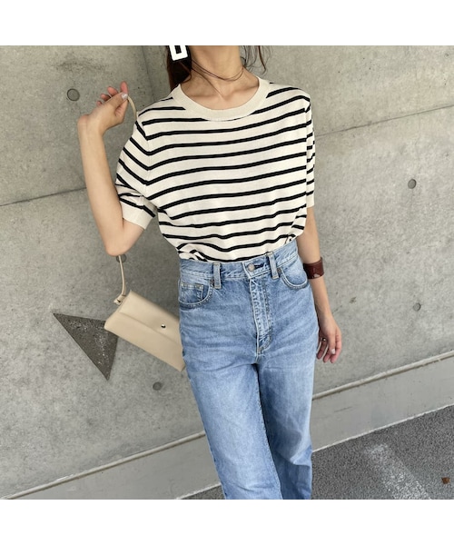 copine(コピン)の「シンプルボーダー半袖ニット(2color)(ニット/セーター・レディース・アイボリー/ブラック・ワンサイズ)」の1枚目の写真