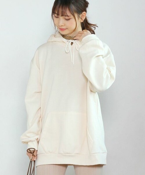 Crisp（クリスプ）の「ビッグフーディー[c1ak2988b]（パーカー・レディース・ブルー/アイボリー/チャコールグレー・FREE）」の2枚目の写真