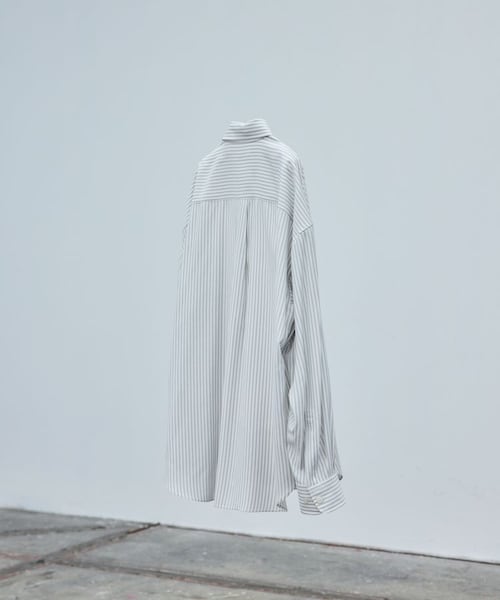 LIDNM（リドム）の「VISCOSE STRIPE WIDE SHIRT（シャツ/ブラウス・メンズ・ホワイト・M/L）」の13枚目の写真