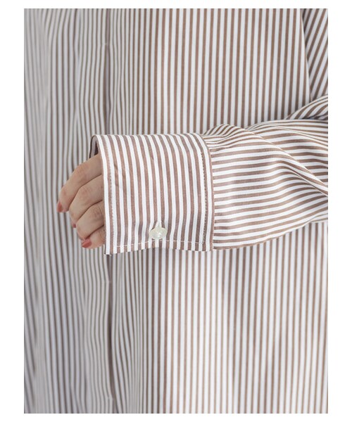 Green　Parks（グリーンパークス）の「イージーケアシャツワンピース（ワンピース/ドレス・オフホワイト/グレーベージュ/ストライプネイビー/ストライプベージュ・F）」の5枚目の写真