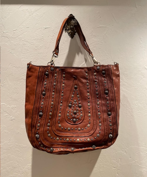 BEARDSLEY(ビアズリー)の「《CAMPOMAGGI》レザーバッグ(トートバッグ・レディース・キャメル・FREE)」の1枚目の写真