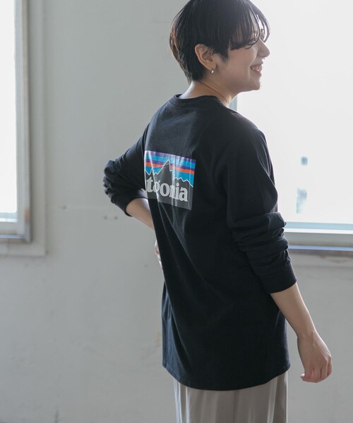 patagonia(パタゴニア)の「patagonia Long-Sleeve P-6 Logo Re-T-Shirts(その他・メンズ・BLK/CNY/GLH/WHI・S/M/L/XL)」の1枚目の写真