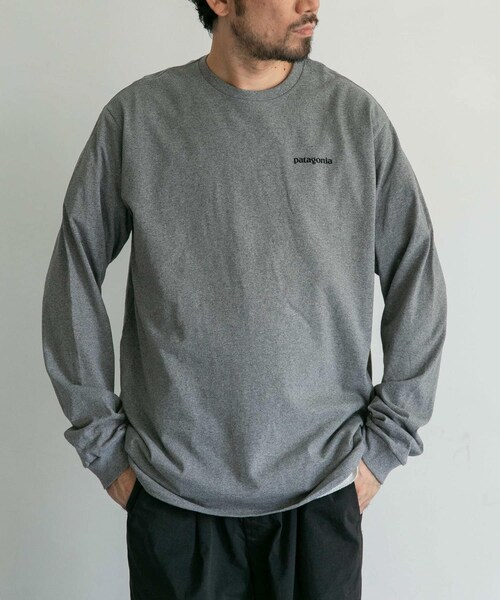 patagonia(パタゴニア)の「patagonia Long-Sleeve P-6 Logo Re-T-Shirts(その他・メンズ・BLK/CNY/GLH/WHI・S/M/L/XL)」の3枚目の写真