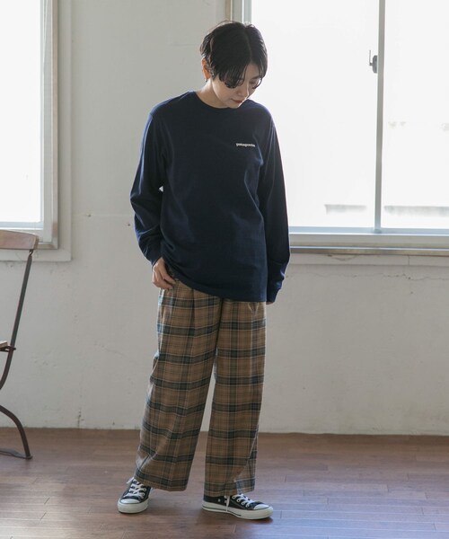 patagonia(パタゴニア)の「patagonia Long-Sleeve P-6 Logo Re-T-Shirts(その他・メンズ・BLK/CNY/GLH/WHI・S/M/L/XL)」の7枚目の写真