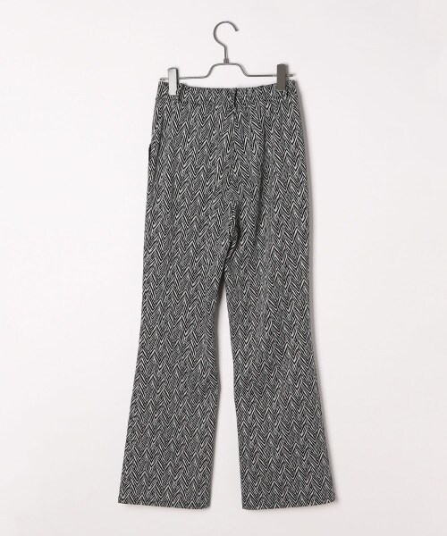 PAGEBOY（ページボーイ）の「【WEB先行予約】キカガラフレアパンツ（パンツ・レディース・チェック柄/ゼブラ柄・F）」の3枚目の写真