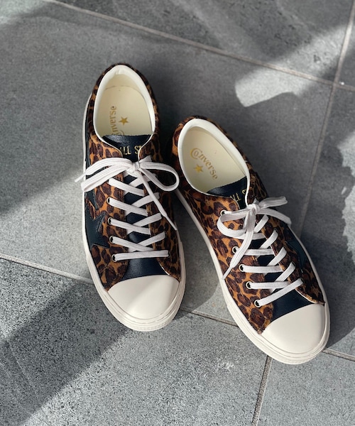 RIVE DROITE(リヴドロワ)の「【CONVERSE(コンバース)】トリオスターLPOX(スニーカー・レディース・ホワイト/ベージュ・5/6)」の1枚目の写真