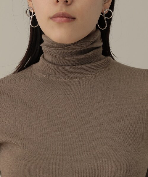 Chaos（カオス）の「18G梳毛タートルネックニットプルオーバー