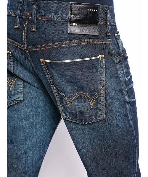 EDWIN(エドウィン)の「Jeans Edwin Sen Sen Black Stretch Skinny Japan Black Selvage Denim, 11 Oz Dark Used(その他・Bleu・Taille 30 (US) Longueur 33/Taille 31 (US) Longueur 33/Taille 32 (US) Longueur 33/Taille 33 (US) Longueur 33/Taille S/Taille M/Taille L/Taille XL)」の5枚目の写真