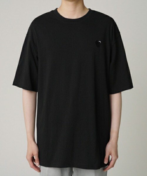 D'MENS by DHOLIC(ディーメンズ)の「ハートポイントTシャツ(Tシャツ/カットソー・メンズ・ブラック/その他/ホワイト・ONESIZE)」の1枚目の写真