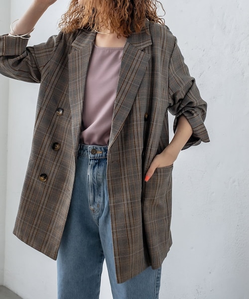 mystic(ミスティック)の「ダブルテーラージャケット(テーラードジャケット・レディース・ベージュ/ブラウン・F)」の2枚目の写真