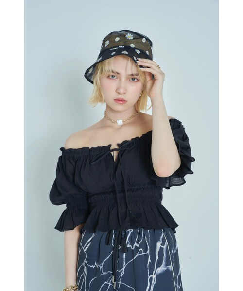 Crayme,（クレイミー）の「3way Shirring Blouse（シャツ/ブラウス・レディース・ホワイト/ライトピンク/ブラック・FREE）」の2枚目の写真
