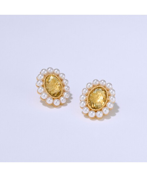 Crayme,（クレイミー）の「Pearl Flower Pierce（ピアス（両耳用）・レディース・イエロー/レッド・FREE）」の2枚目の写真