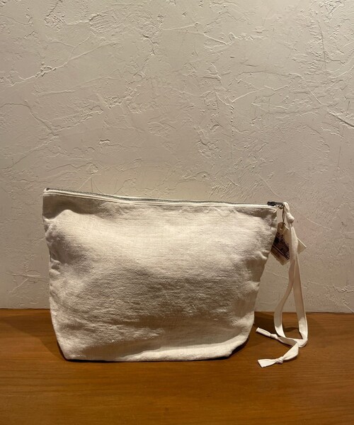 BEARDSLEY（ビアズリー）の「《YVES ANDRIEUX》ポーチ（ポーチ・レディース・ホワイト/カーキ・FREE）」の2枚目の写真