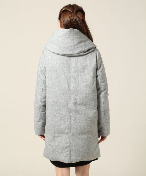 LOWRYS FARM（ローリーズファーム）の「【WEB先行予約アイテム】フードステッチレスダウンコート（ジャケット/アウター・レディース・グレー/チャコールグレー/ネイビー・Ｍ/Ｌ）」の5枚目の写真