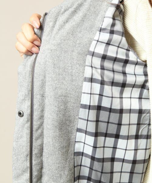 LOWRYS FARM（ローリーズファーム）の「【WEB先行予約アイテム】フードステッチレスダウンコート（ジャケット/アウター・レディース・グレー/チャコールグレー/ネイビー・Ｍ/Ｌ）」の13枚目の写真