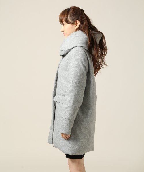 LOWRYS FARM（ローリーズファーム）の「【WEB先行予約アイテム】フードステッチレスダウンコート（ジャケット/アウター・レディース・グレー/チャコールグレー/ネイビー・Ｍ/Ｌ）」の4枚目の写真