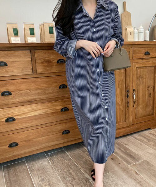DHOLIC STYLE（ディーホリックスタイル）の「[byhans] ストライプシャツワンピース（シャツワンピース・レディース・ベージュ/ブルー・ONESIZE）」の2枚目の写真