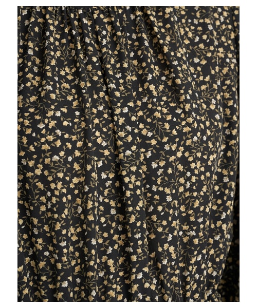 earth music&ecology（アースミュージックアンドエコロジー）の「ヴィンテージライクフラワーワンピース（ワンピース/ドレス・ブラック/ライトベージュ/ピスタチオ・F）」の19枚目の写真