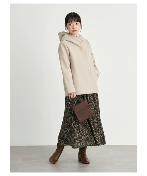 earth music&ecology（アースミュージックアンドエコロジー）の「ヴィンテージライクフラワーワンピース（ワンピース/ドレス・ブラック/ライトベージュ/ピスタチオ・F）」の18枚目の写真