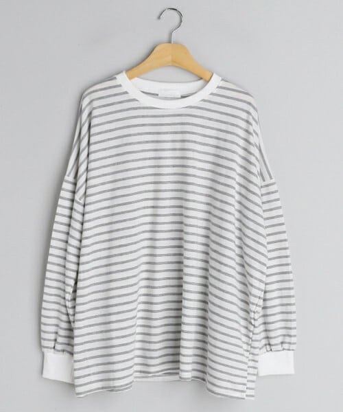 DHOLIC（ディーホリック）の「ルーズフィットボーダーTシャツ・全5色（Tシャツ/カットソー・レディース・ベージュ/ホワイト/ブラウン/グレー/ブラック・ONESIZE）」の4枚目の写真