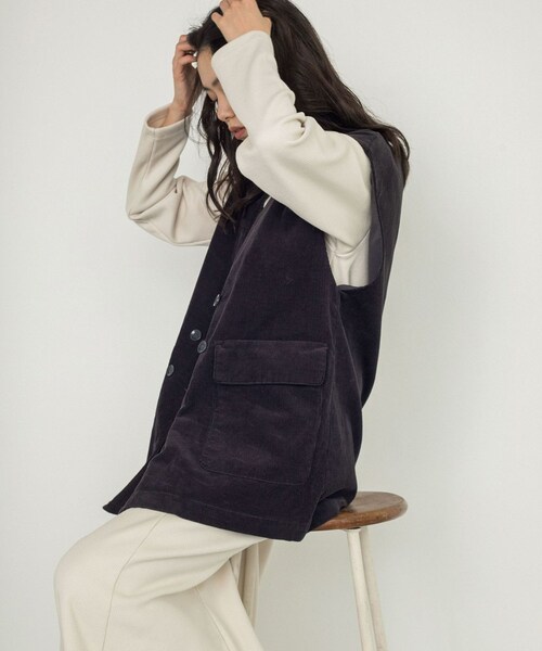 w closet（ダブルクローゼット）の「VネックW前BIGベスト（ジャケット/アウター・レディース・スミクロ/カーキ/サックス・FREE）」の9枚目の写真